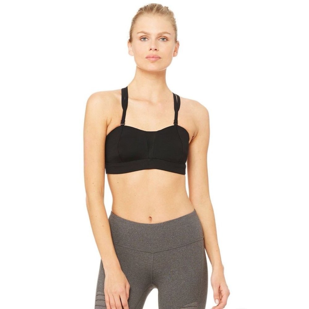Alo Yoga | Size XS. Black Facet Sports Bra